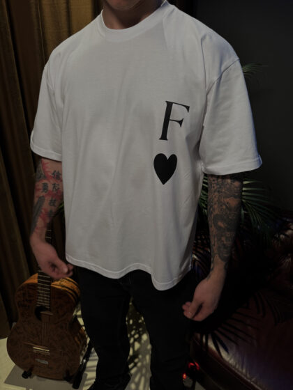 Koszulka F <3 biała